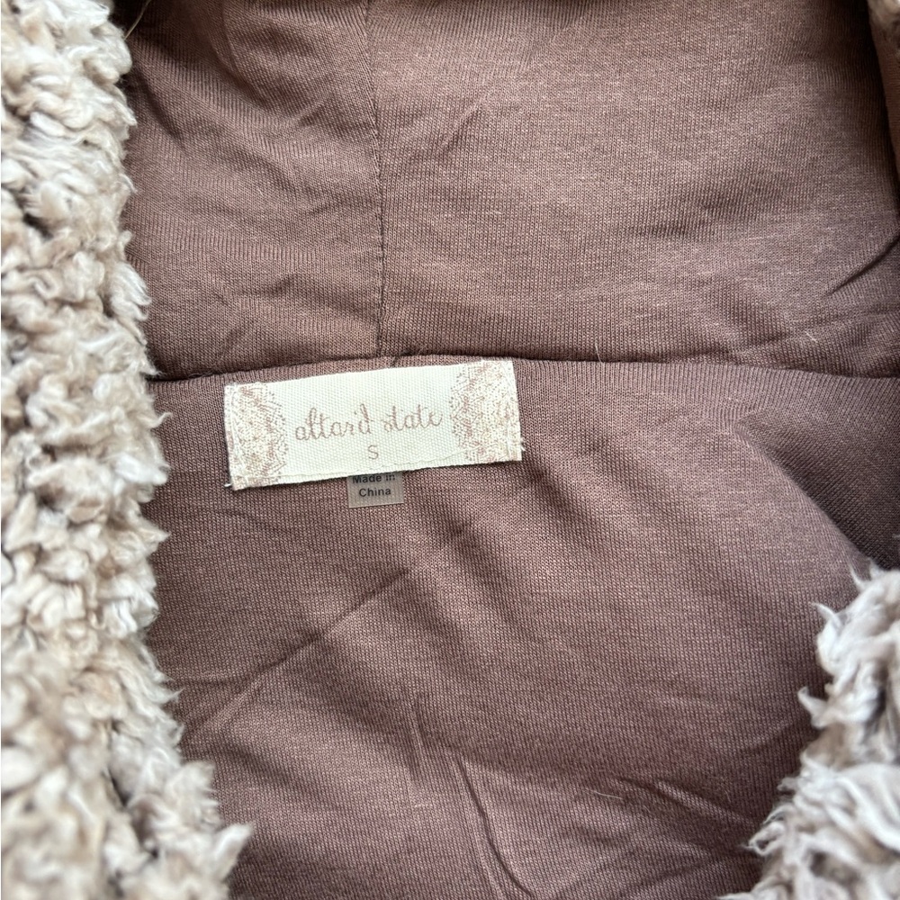Altar'd State Cream Fuzzy Vest - Picture 3 of 4